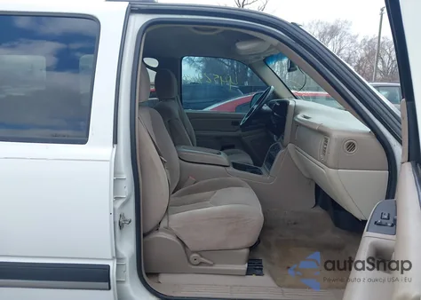 2005 Chevrolet Suburban 1500 Ls z USA, uszkodzony, nr VIN 3GNFK16Z25G151447
